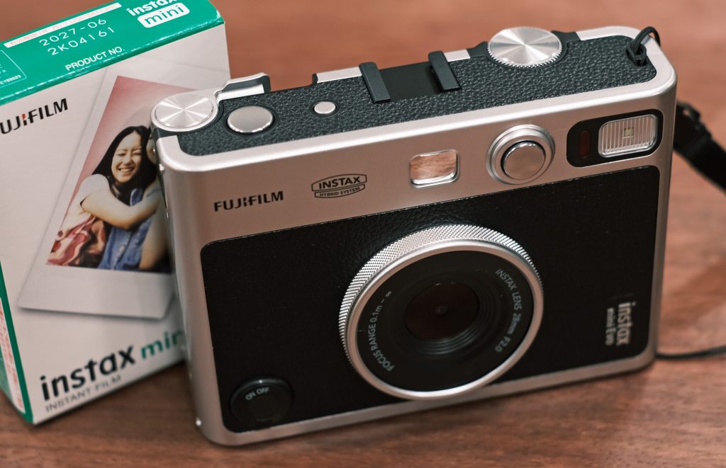 チェキとフィルム