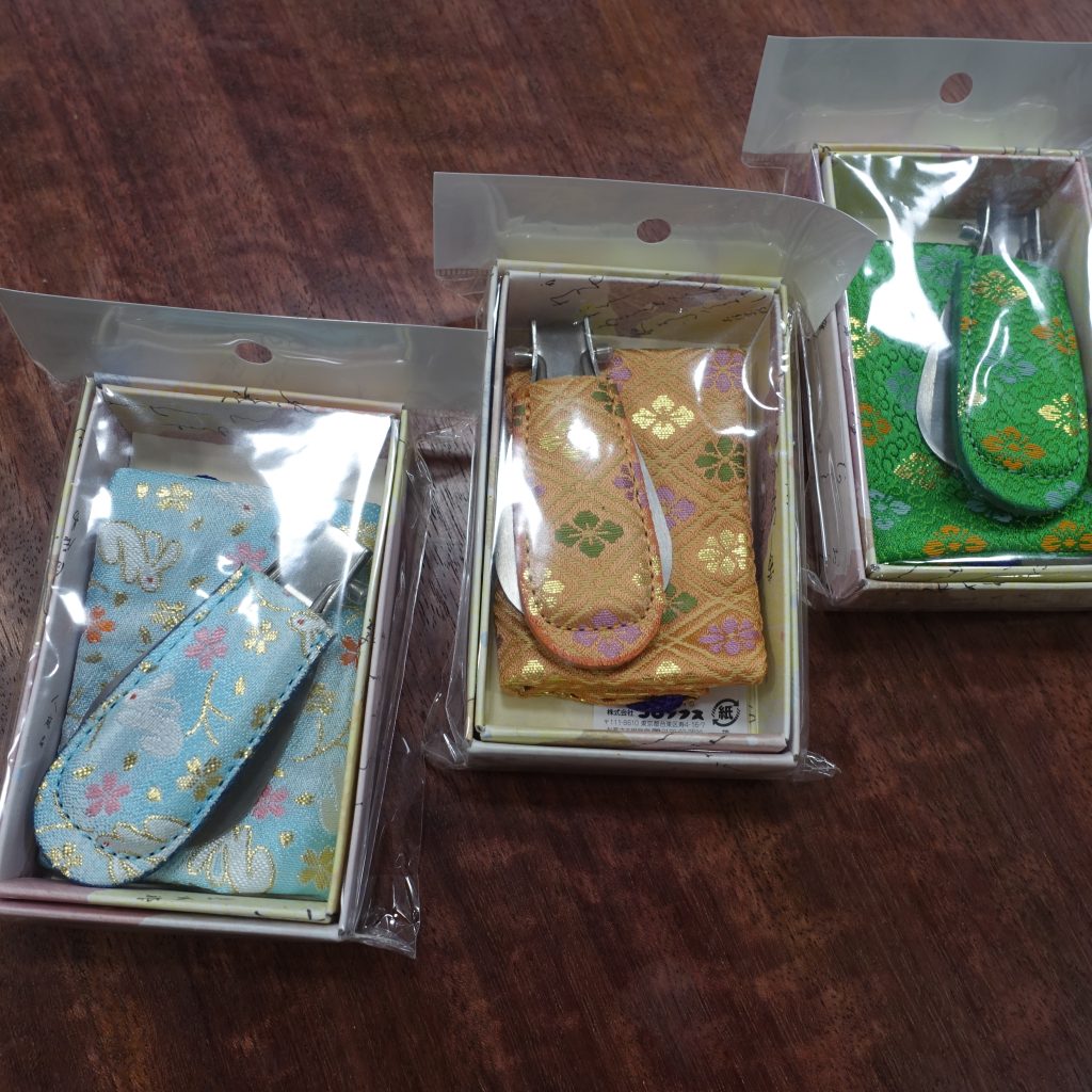 桐生織の手ベラ02